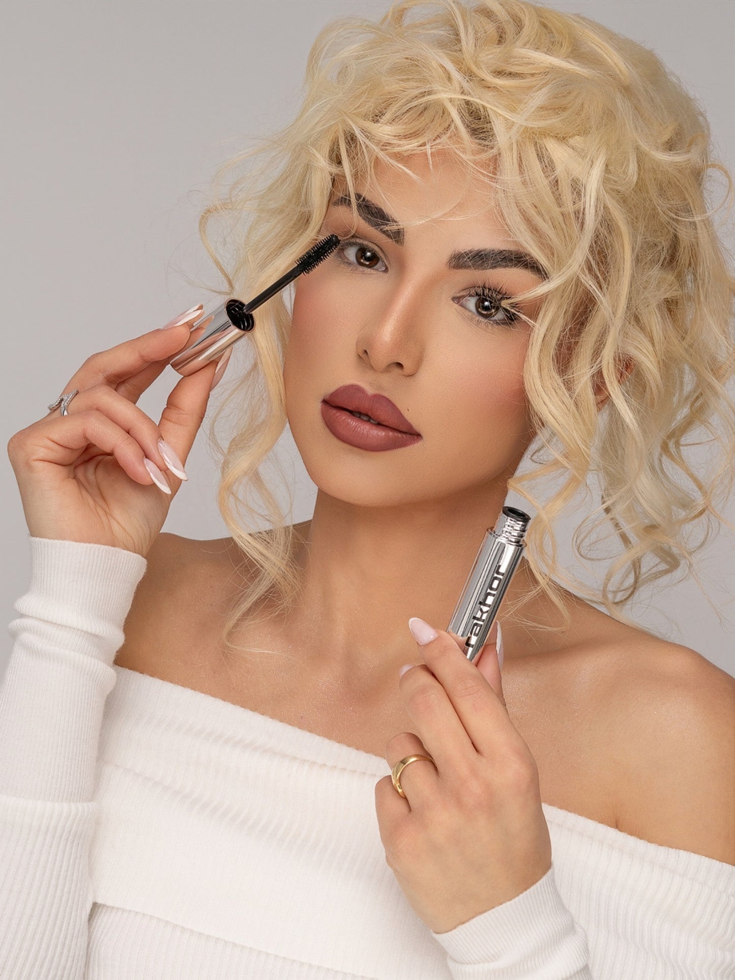PROJECTION MASCARA