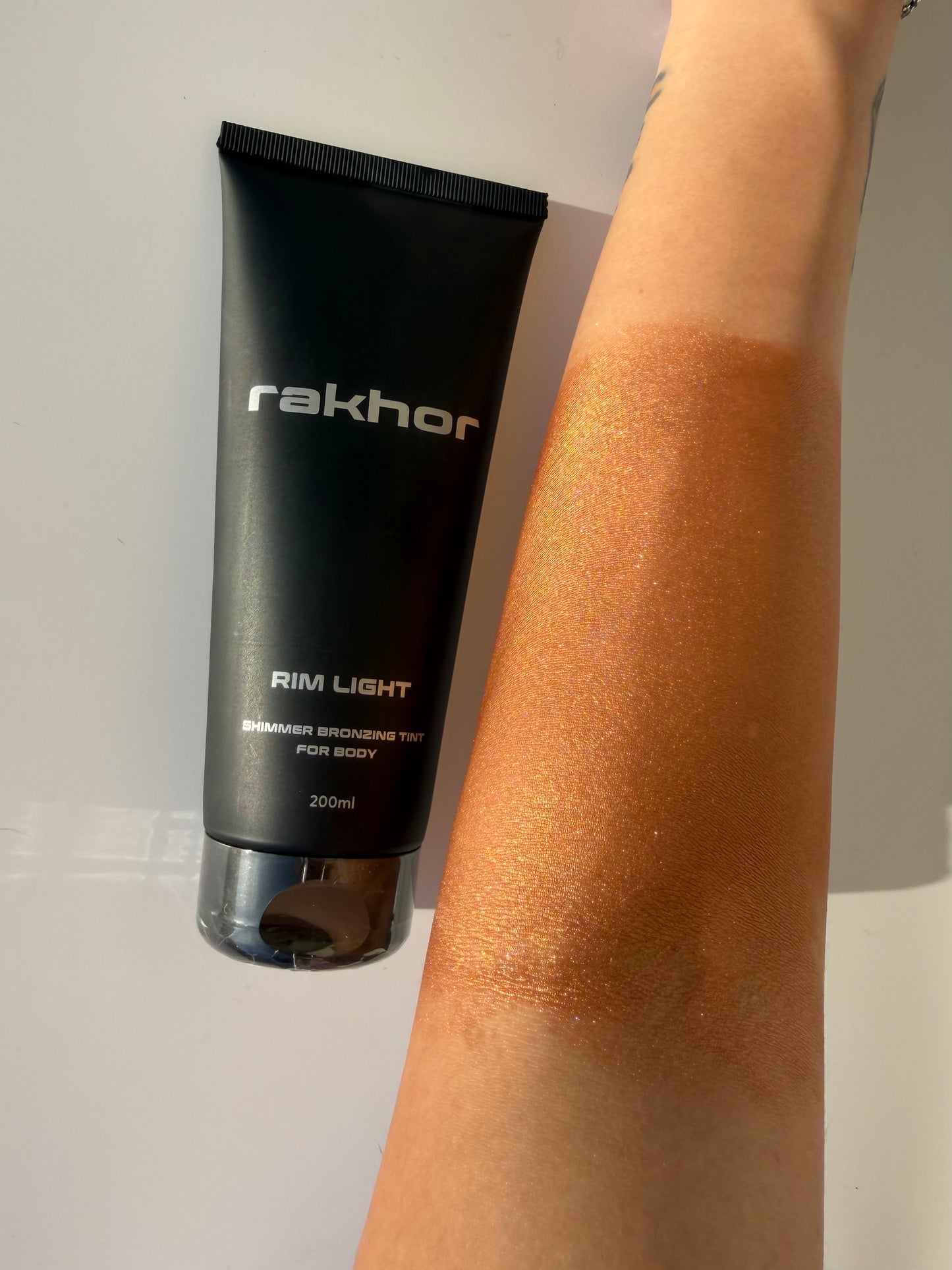 RIM LIGHT shimmer bronzing tint