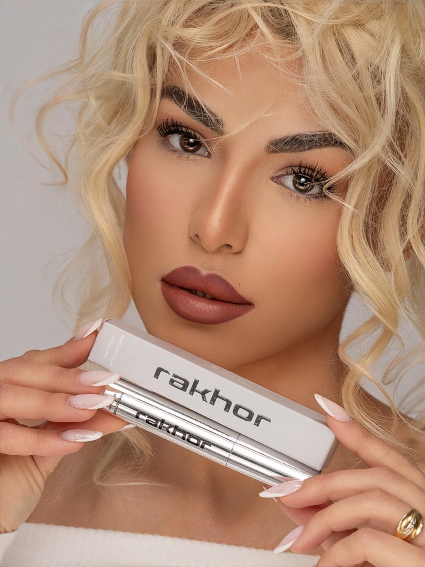 PROJECTION MASCARA