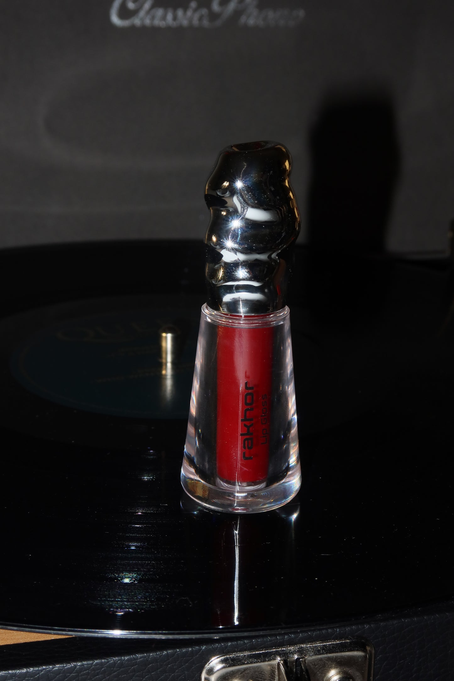 MORAL DILEMMA (Lip gloss)