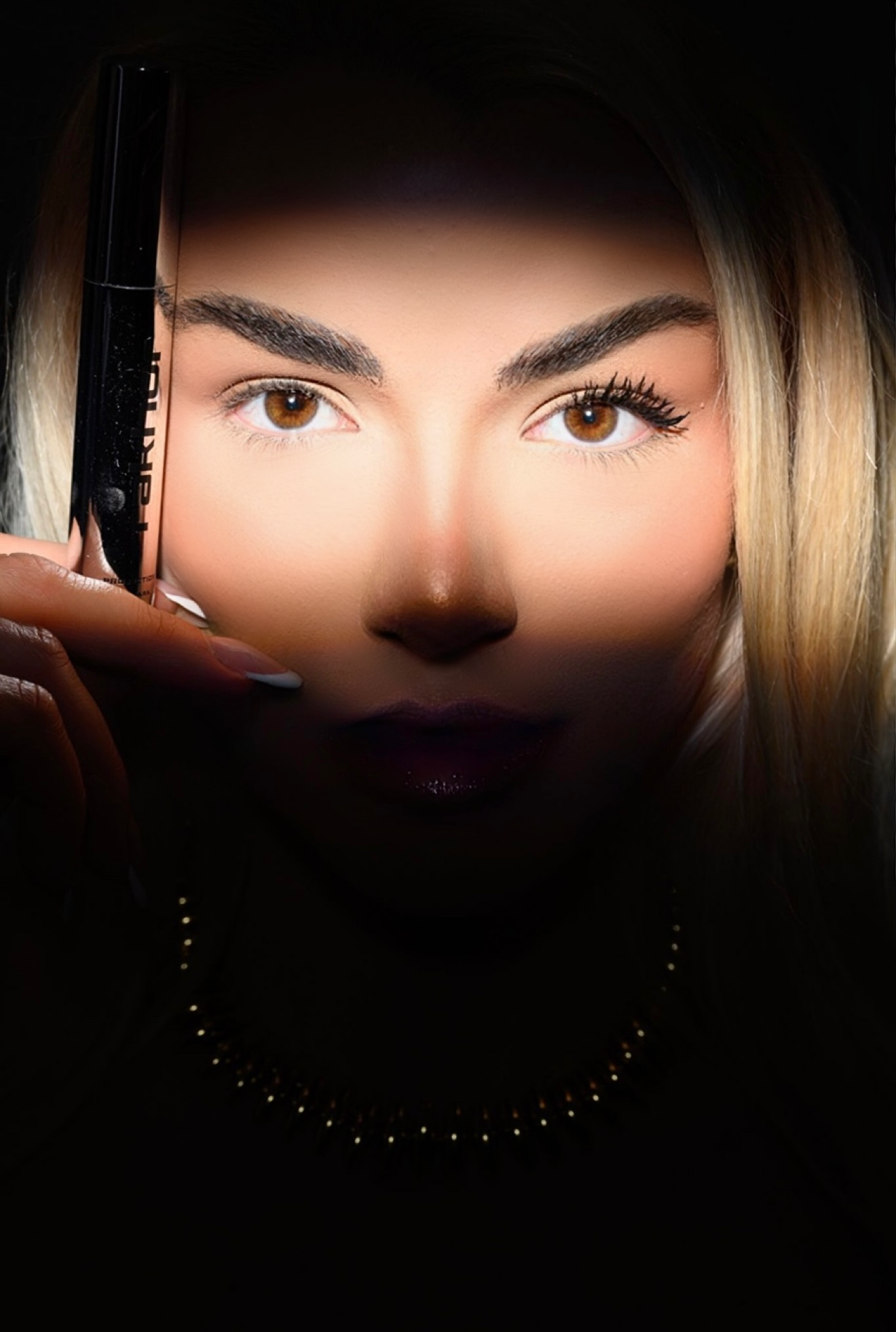PROJECTION MASCARA
